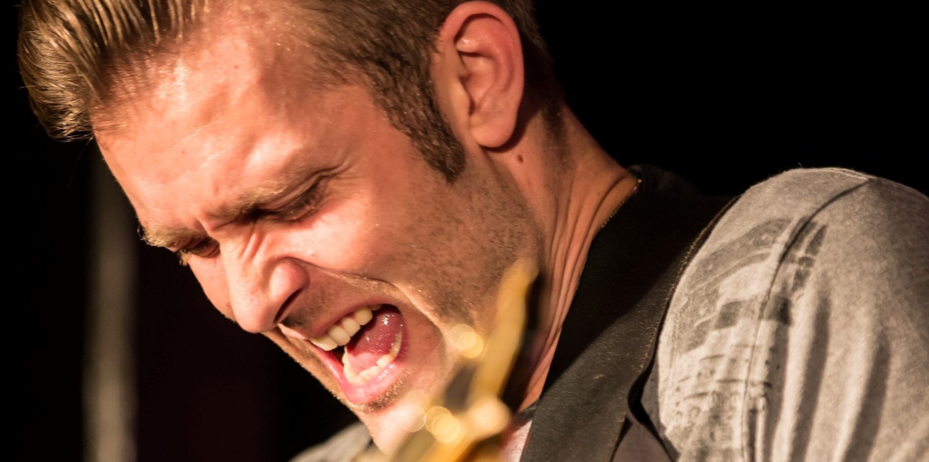 Vershuset præsenterer: Mike Andersen  25. november kl. 21:30